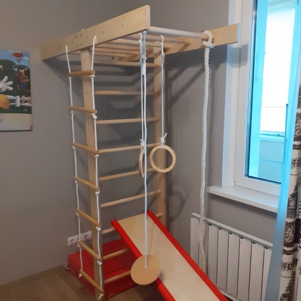 Игровой комплекс Крепыш Т-образный (лак, базовая комплектация)