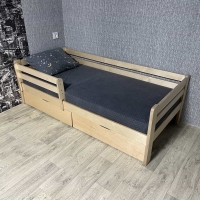Кровать Ecodrev Классик с бортиком и ящиками (лак)